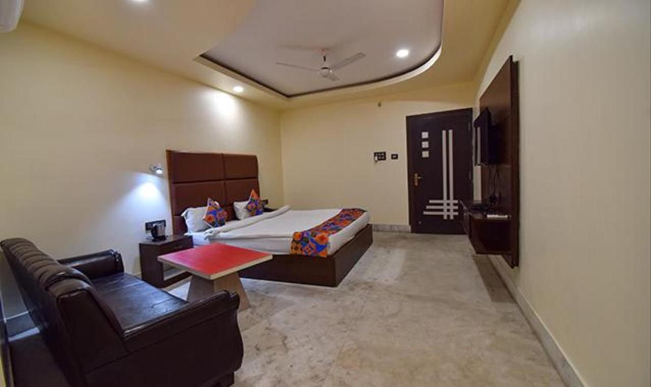 Fabhotel Rr Suites Guwahati Dış mekan fotoğraf