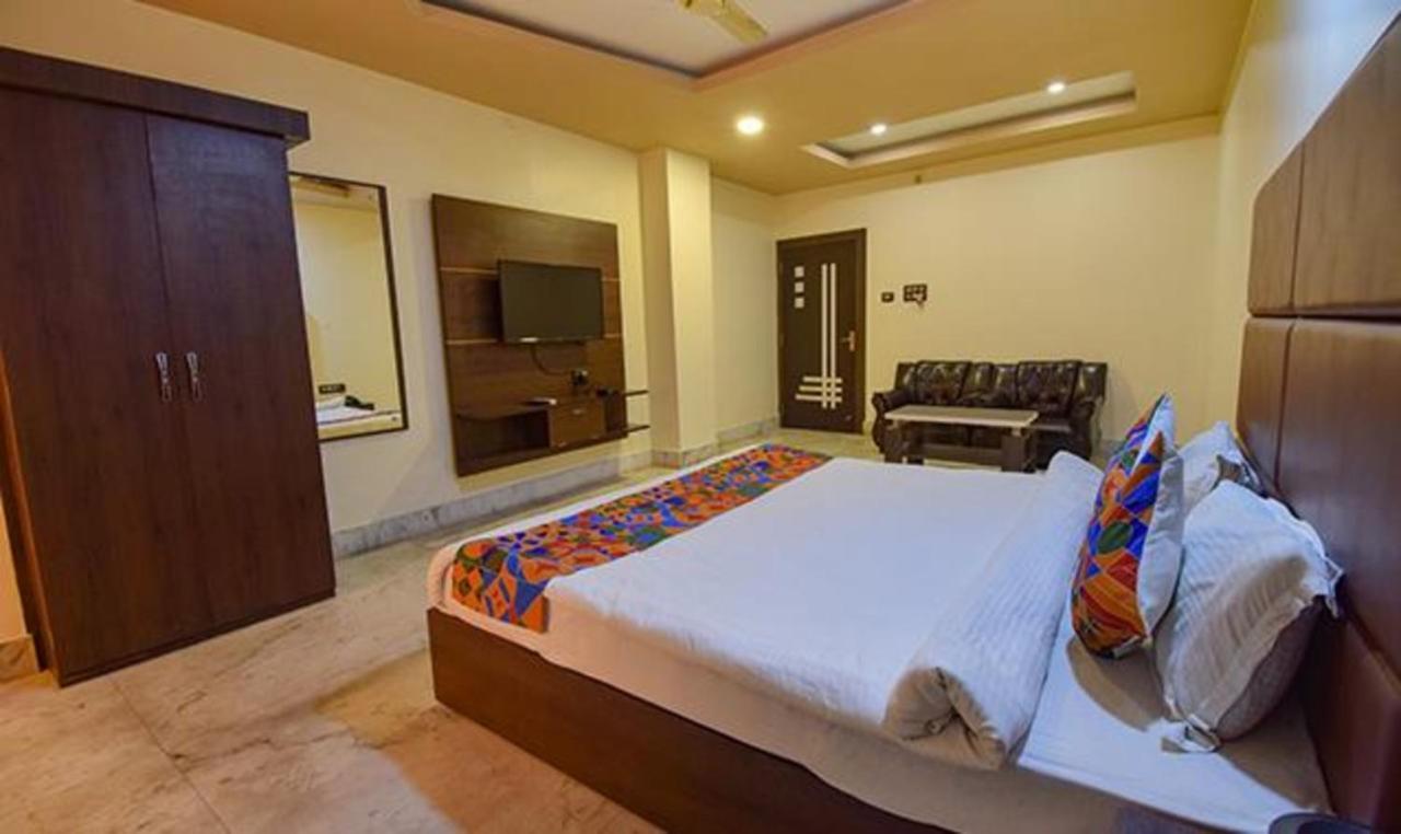 Fabhotel Rr Suites Guwahati Dış mekan fotoğraf