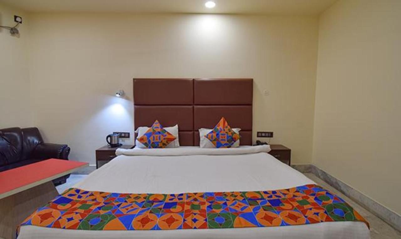 Fabhotel Rr Suites Guwahati Dış mekan fotoğraf